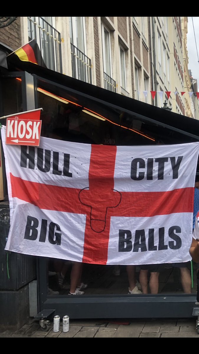 Please look out for our flag ! Last seen in Düsseldorf 🏴󠁧󠁢󠁥󠁮󠁧󠁿🏴󠁧󠁢󠁥󠁮󠁧󠁿<a href="/YorkshireAway/">Yorkshire Away Days</a> <a href="/FBAwayDays/">Football Away Days</a> <a href="/AwayDays_/">Football Away Days</a> <a href="/HullCity/">Hull City</a> <a href="/HDMHullCity/">Hull City Live</a> <a href="/looknorthBBC/">BBC East Yorkshire</a> <a href="/paddypower/">Paddy Power</a>
