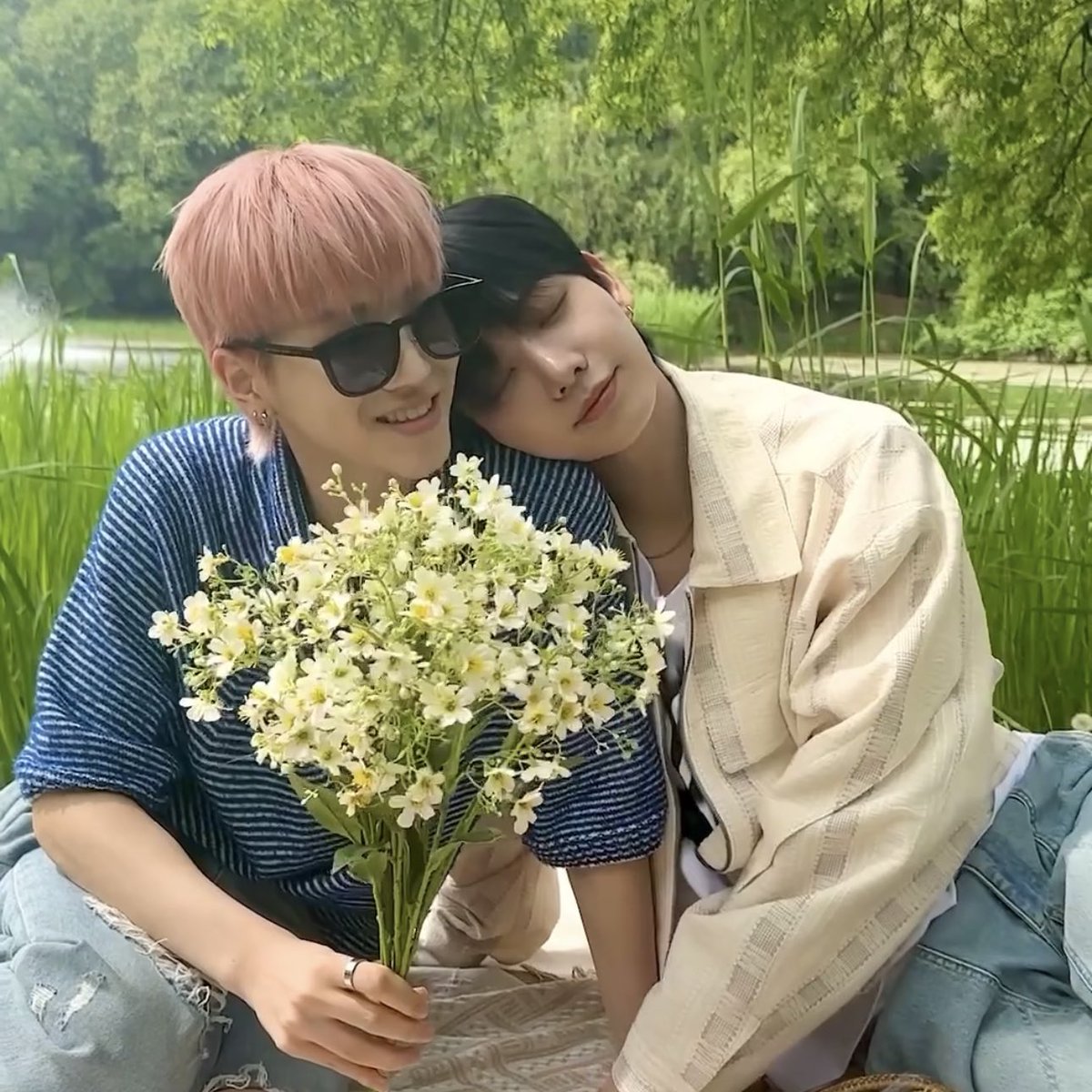 myungjaey's tweet photo. …….. https://t.co/PyBZckHklM