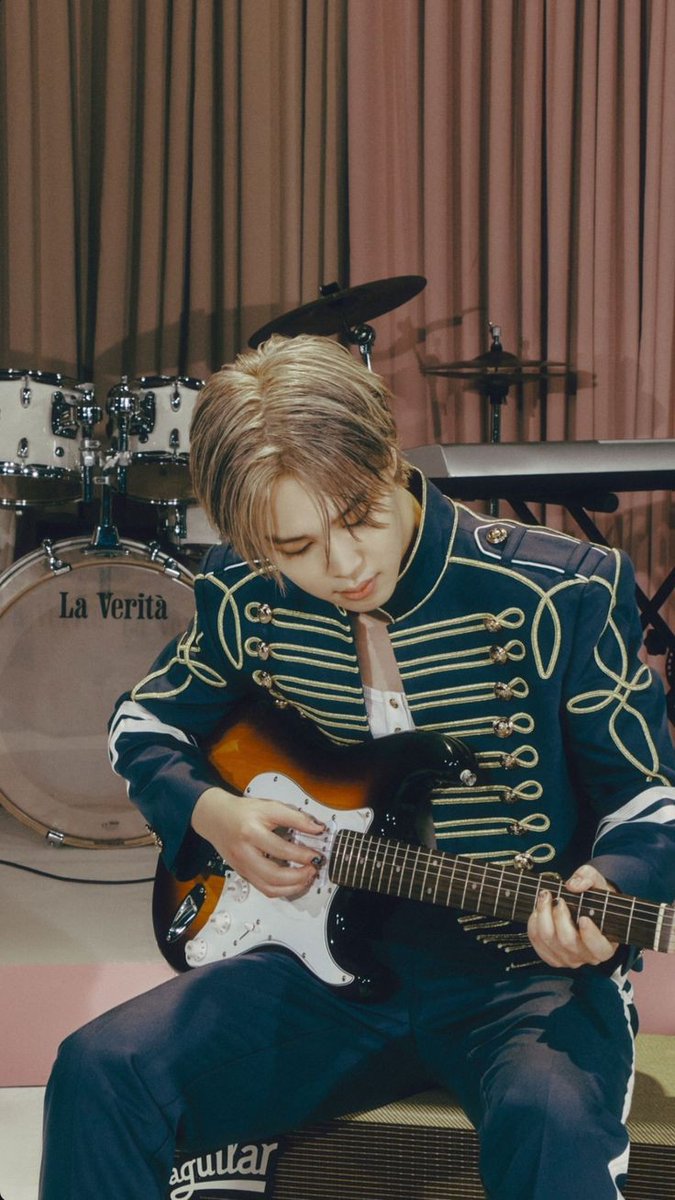 portalpjmbr's tweet photo. 👑 | ELE É O NOSSO ORGULHO!! 🥺

Jimin se junta a SUGA/AGUST D e RM como o solista coreano/solista de K-pop com o maior número de álbuns com a posição #1 no US Itunes Album Chart (2 cada)!! 🔥

CONGRATULATIONS JIMIN
JIMIN HISTORY MAKER
#Jimin_Who #Jimin_MUSE https://t.co/FlbA0Hvuim