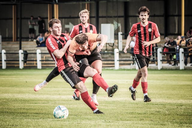 Match photos from <a href="/crooktown_afc/">Crook Town AFC 🖤💛</a> 's midweek friendly vs <a href="/DurhamFC1st/">Durham FC Corinthians</a> now on Facebook facebook.com/media/set?vani…