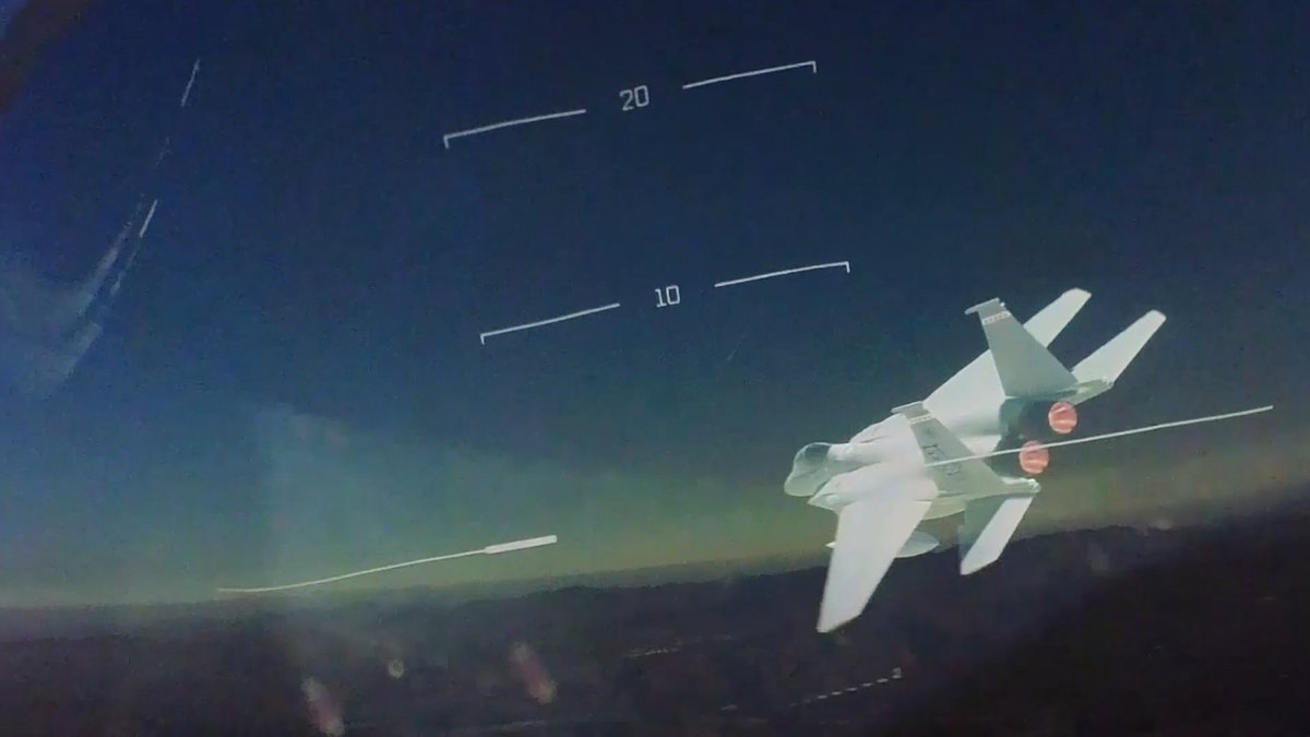 UK Military Flying Training System tweet media