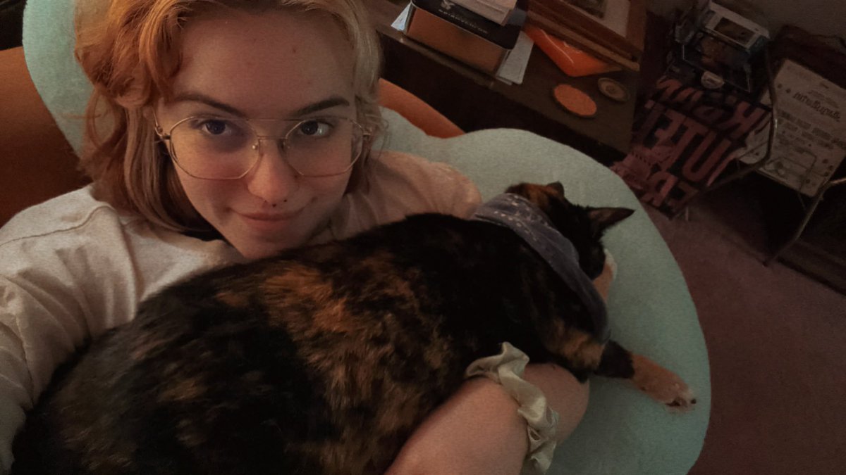 SodapopCapsLive's tweet photo. Some more garage sale finds and snuggle time with Miss Iris 😭 she’s so precious

Happy Fuckin Friday y’all! https://t.co/oXzjgVji5x