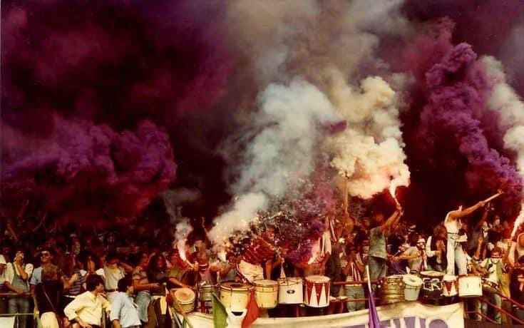 ultras1899_'s tweet photo. "Vecchio Stile Ultras" #Fiorentina - Côme 1981/1982 https://t.co/1IGovMkjpj