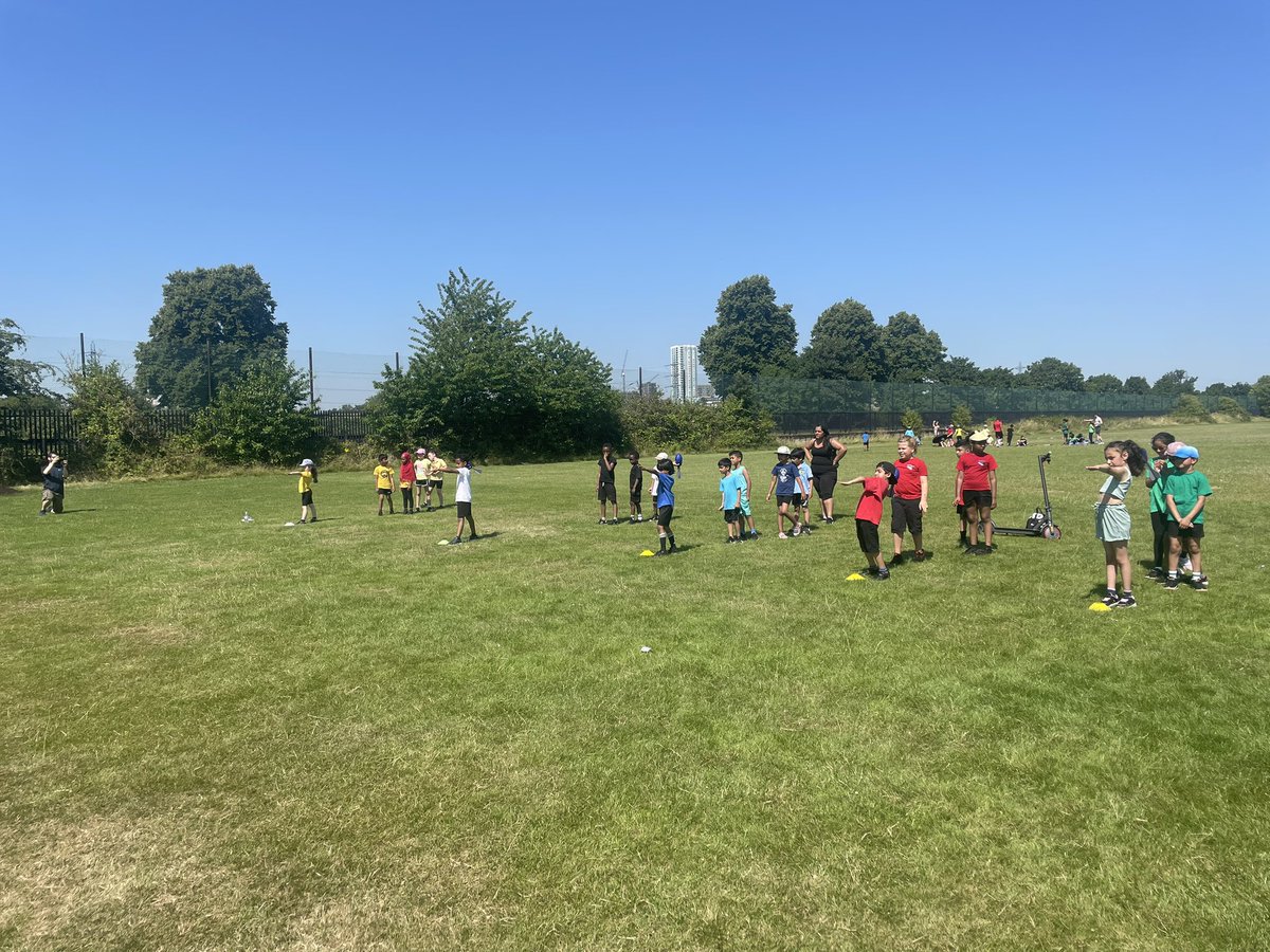 missiongrove1's tweet photo. Woodpecker class displaying the three Olympic: excellence, respect and friendship.
Excellent teamwork and sportsmanship!
#goalball
#vortex
#relayrace
#eggandspoonrace https://t.co/YPzZHzT2BQ