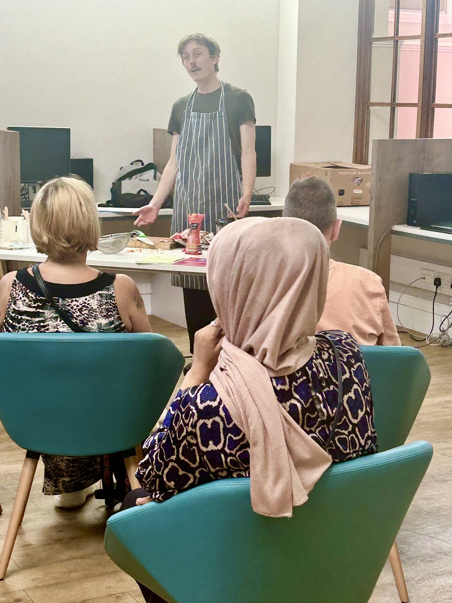 BernadetteMcGrr's tweet image. As the summer hols start, it was lovely to gather some wonderful #community partners, @Mersey_Care clinical teams &amp;amp; @LifeRooms_MC Learning &amp;amp; Pathways services  together in our Walton @LifeRooms_MC to spotlight the range of support here our families  🌞 💚 #helpishere