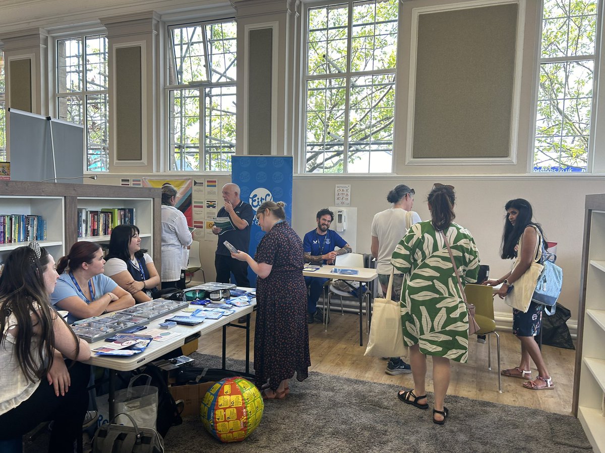 BernadetteMcGrr's tweet image. As the summer hols start, it was lovely to gather some wonderful #community partners, @Mersey_Care clinical teams &amp;amp; @LifeRooms_MC Learning &amp;amp; Pathways services  together in our Walton @LifeRooms_MC to spotlight the range of support here our families  🌞 💚 #helpishere