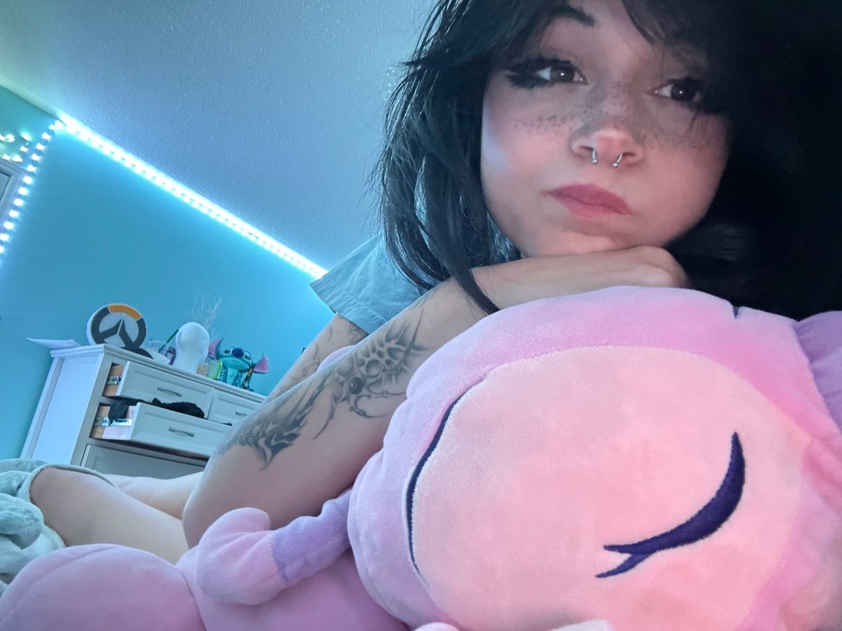 Zio (@Zio54288303)  X