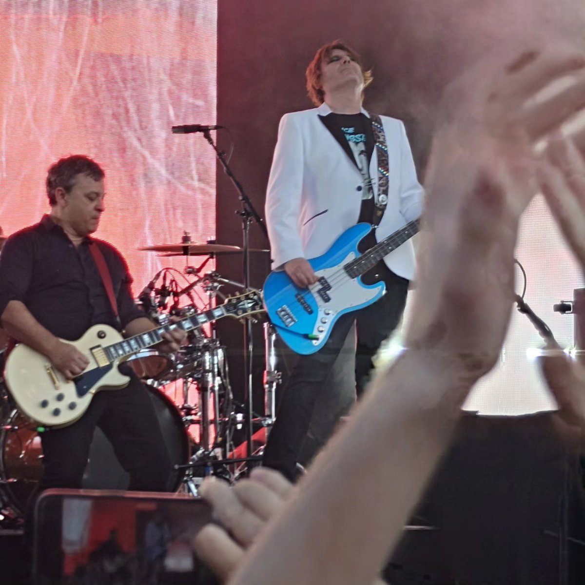 Moray Binfield (@mozasaurus) on Twitter photo Had a fantastic time at the <a href="/Manics/">Manic Street Preachers</a> gig at <a href="/Yourallypally/">Alexandra Palace</a> with the amazing <a href="/The_Anchoress/">The Anchoress</a>. Definitely go and see them, if you get the chance! ❤️ Had a fantastic time at the <a href="/Manics/">Manic Street Preachers</a> gig at <a href="/Yourallypally/">Alexandra Palace</a> with the amazing <a href="/The_Anchoress/">The Anchoress</a>. Definitely go and see them, if you get the chance! ❤️