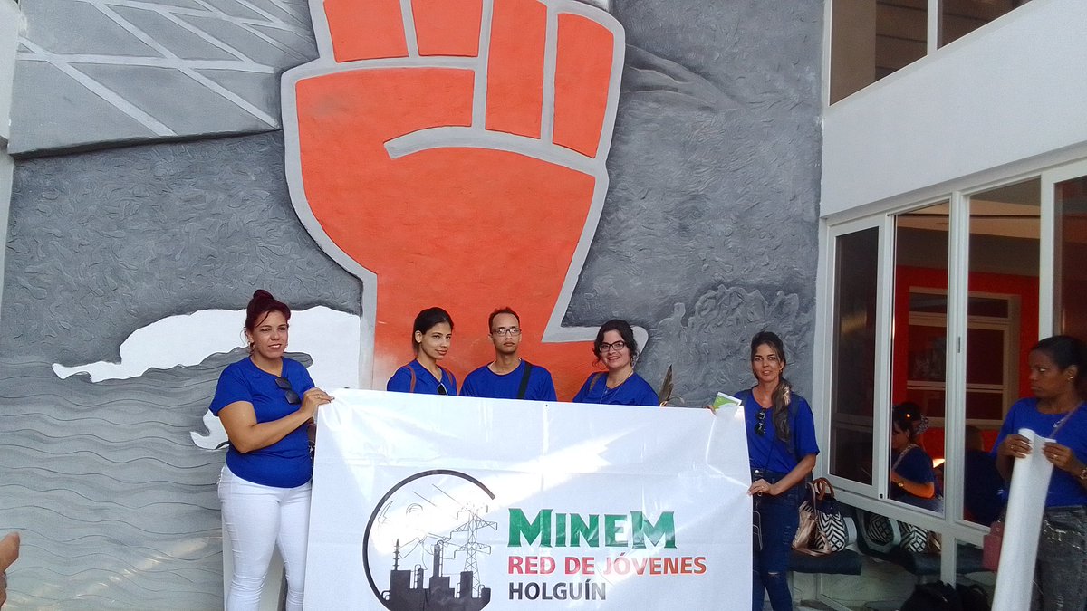 EparramuMunoz's tweet photo. En #Bayamo #ProvinciaGranma  se encuentran los miembros de la Red de jóvenes del Ministerio de Energía y Minas de la región Oriental que participan desde hoy  en el curso sobre COMUNICACIÓN ESTRATÉGICA: un éxito para la gestión empresarial. 
#ACCSGranma 
#ComunicaciónSocial https://t.co/o10wnhKIry