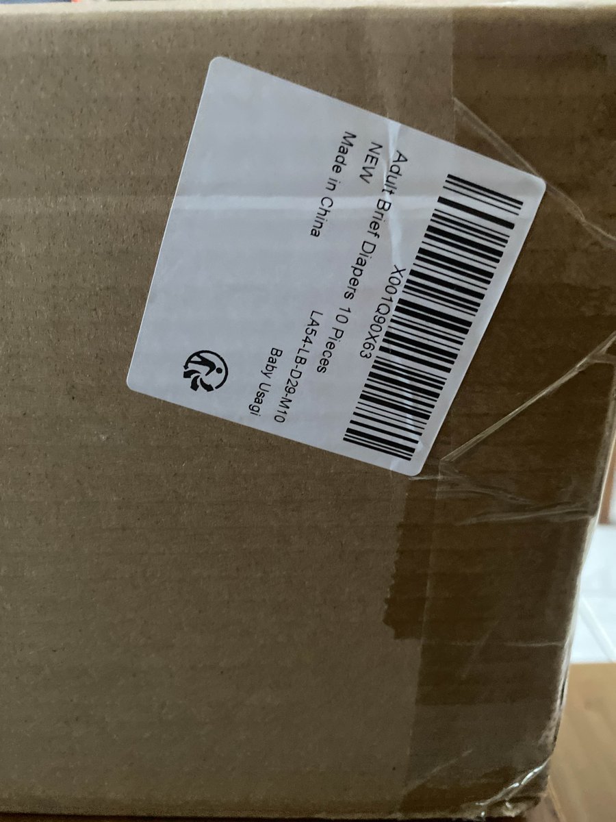 Ember_Imp's tweet photo. >Order diapers.
>Discreet package.
>Grandma receives the package for me.

THAT'S NOT DISCREET AT ALL. https://t.co/VSfVL0qxu2