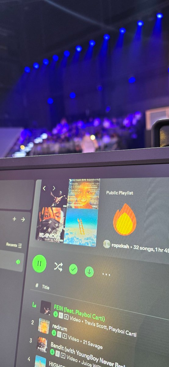 jLcsgo_'s tweet photo. Can't believe i'm warming up to a ropz playlist just before we beat them 2-1

Good songs tho 🫡 https://t.co/hG6NJfZk9K