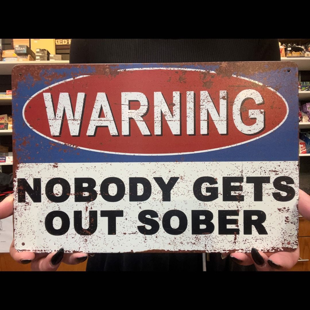 GordsSmokeShop's tweet photo. ⚠️ ❗ ⚠️
#Signs #TinSign #HomeDecor #GarageDecor #ManCaveSign #ManCave #Warning #ShopLocal #RedDeer https://t.co/oamQhHtYJP