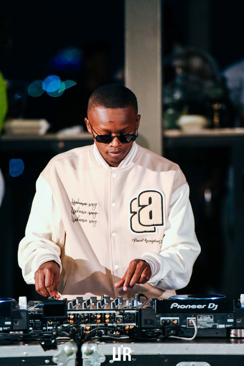 Shutting it down tonight we have a young king on the decks <a href="/drega_dr/">@drega_dr</a> 🔥🔥🚀🚀 #URChannelO <a href="/ChannelOTV/">Channel O</a>
