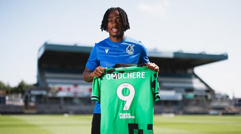 jkanalysis7's tweet photo. Who is Promise Omochere &amp; what should Gasheads expect?

(🧵)

For the past two seasons I’ve watched Promise develop as a player at Fleetwood, so I thought I’d give you guys a run down of what he’s all about.

Hope you enjoy…

#UTG #BristolRovers ⛽️ https://t.co/2rOH2XlPZP
