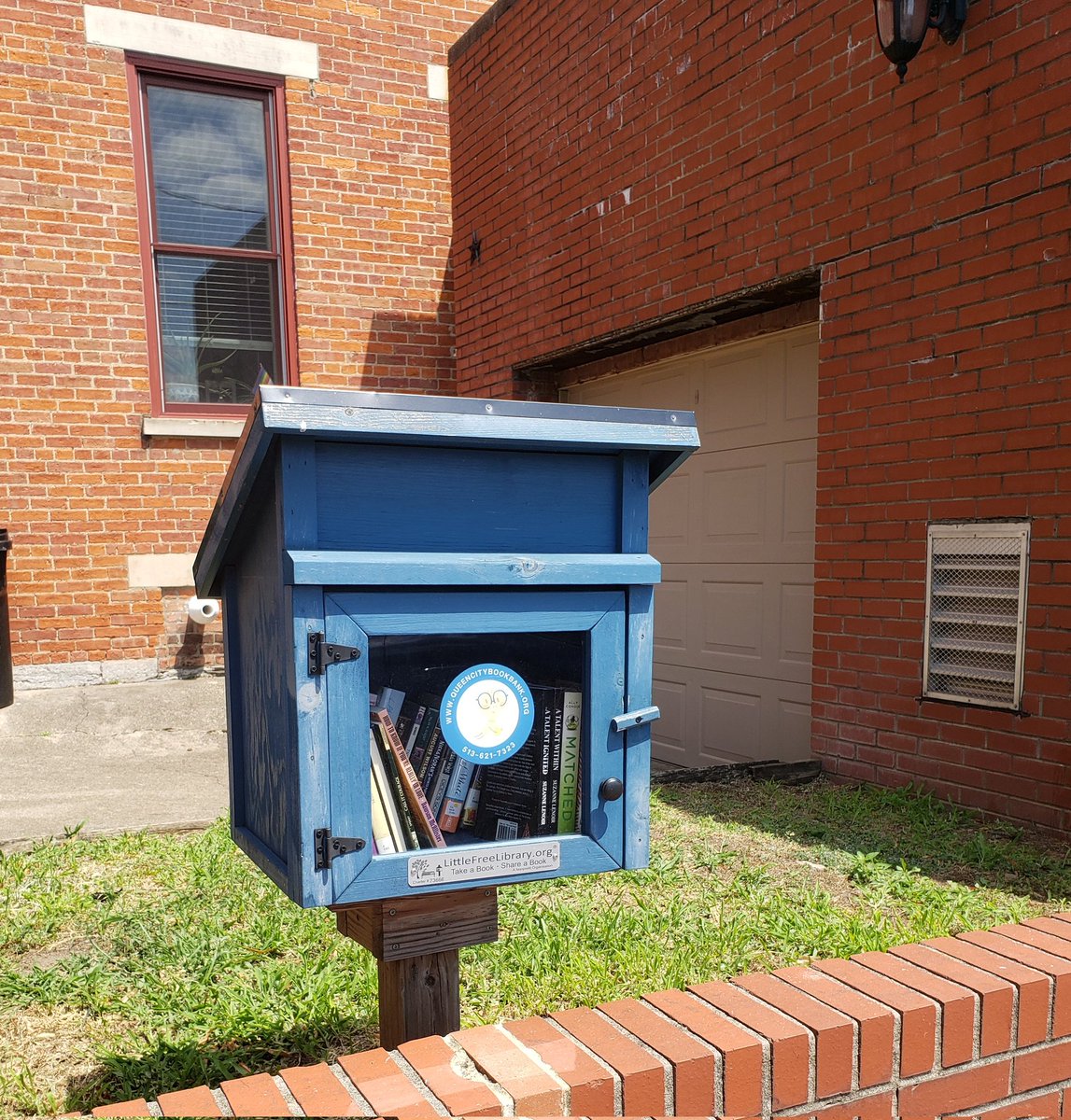 thebriannefahey's tweet photo. Just donated a copy of @AuthorLenoir 's Valmoran series to a #LittleFreeLibrary near Taft Information Technology High School. Hope A Talent Within and A Talent Ignited find a happy ending on their new journey. 😘📚👋 https://t.co/Fbi6rr118j