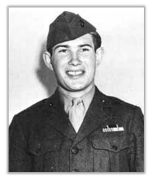 TaraRoss's tweet photo. This day in #history (1944): A hero receives the Medal of Honor. Richard Sorenson had tried to enlist in the #Navy immediately after the December 7, 1941, attack on Pearl Harbor.

/1 of X #America #history #storytimethreads https://t.co/2VXvOt4kUX