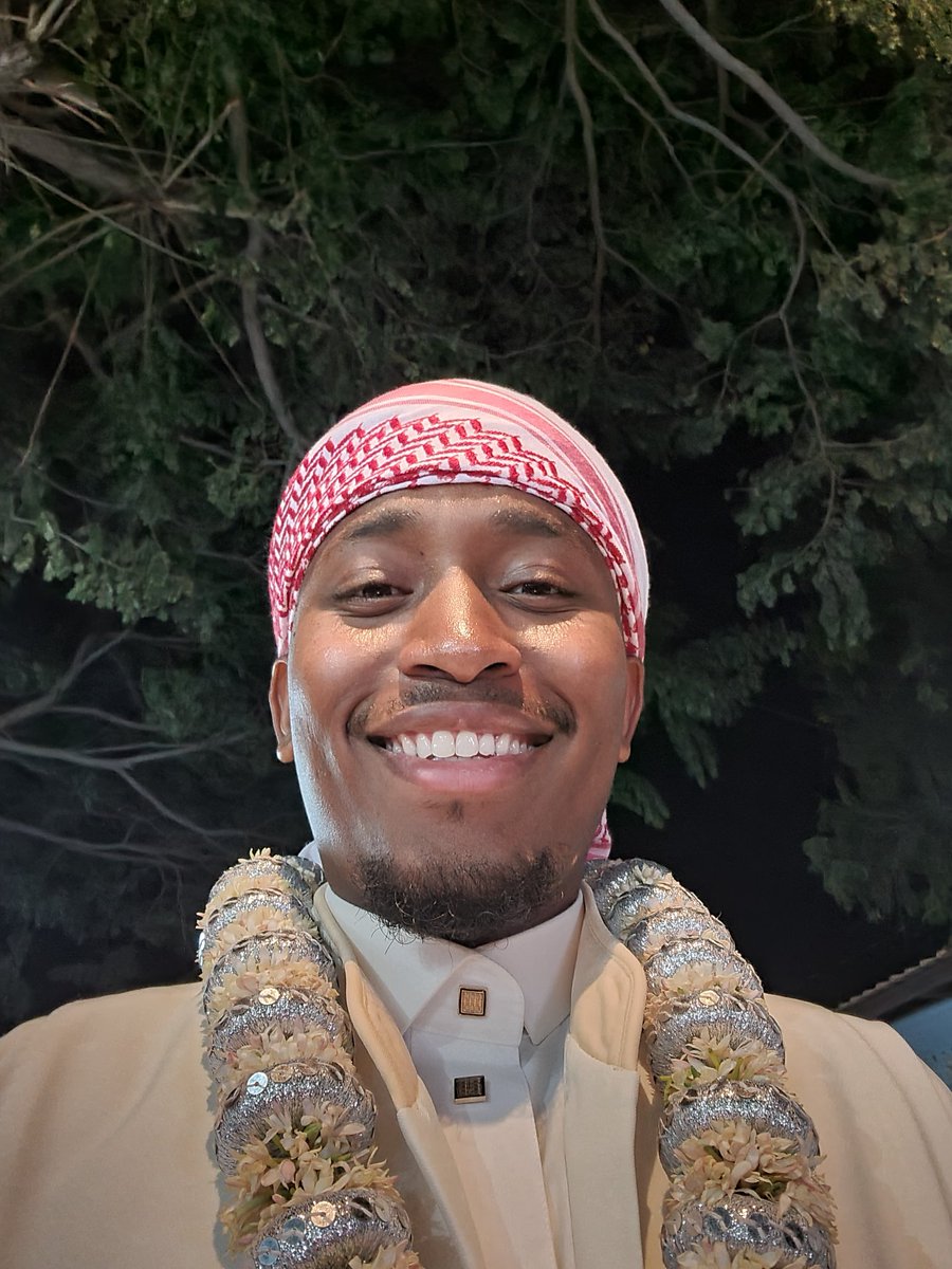 yassirassani's tweet photo. J'ai marié ma petite sœur, alhamdoulillah ! 🤲🏾 https://t.co/uNmAMjPCTs