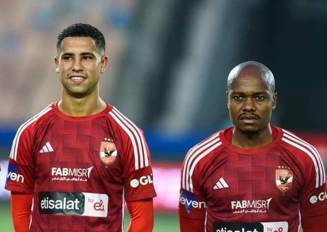 حلمي بسيط جوز أجانب عندهم سجل مساهمات من 20:30 مساهمة تهديفية سنوية في كل البطولات زي ما في كل مكان في العالم عنده لاعب او 2 عندهم سجل تهديفي ضخم،  الاهلي محتاج يعمل upgrade ل الاجانب عنده،  لازم يكون فيه لاعيبه تشيل الاهلي ويكونو فارقين عن اللي حواليهم.