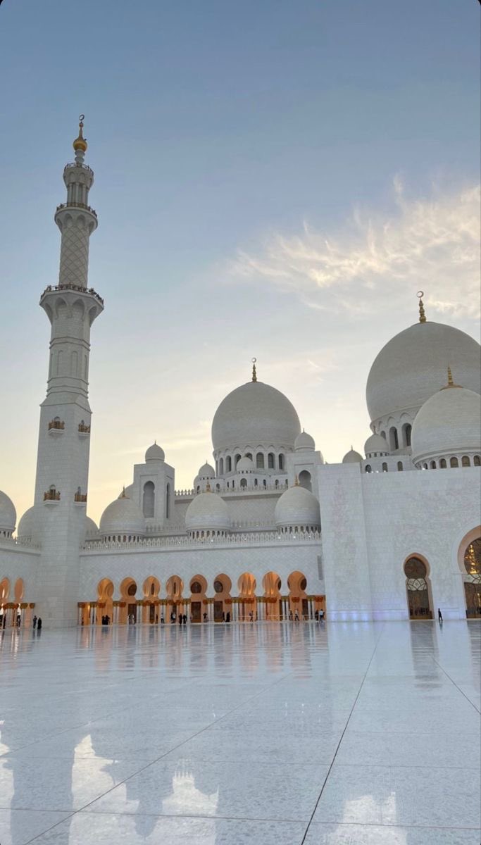 Sheikh_bin_faz3's tweet photo. Always remember your creator no matter
Your religion https://t.co/kQaD2CPzR5
