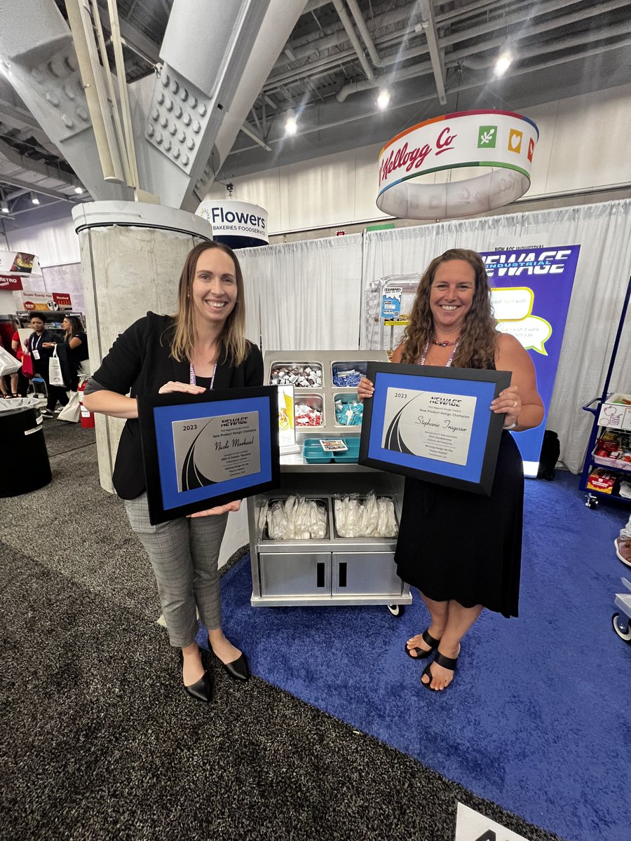 MSDDecatur's tweet photo. Congratulations to Nicole Moorhead, our Director of Child Nutrition, who was selected as the 2023 New Age Equipment Design winner for her innovative creation, the Flavor Station! #DecaturProud  Read more https://t.co/vXWbiHxLXM https://t.co/TNvOUtJLlw