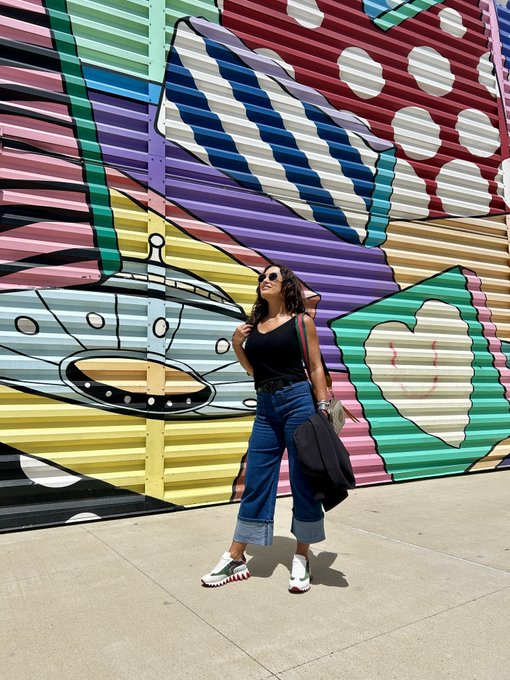 Live a life that&rsquo;s full of #color, not just in what you see but in how you feel. Paint your days with<a href="/tag/color"class="tags">#color</a>