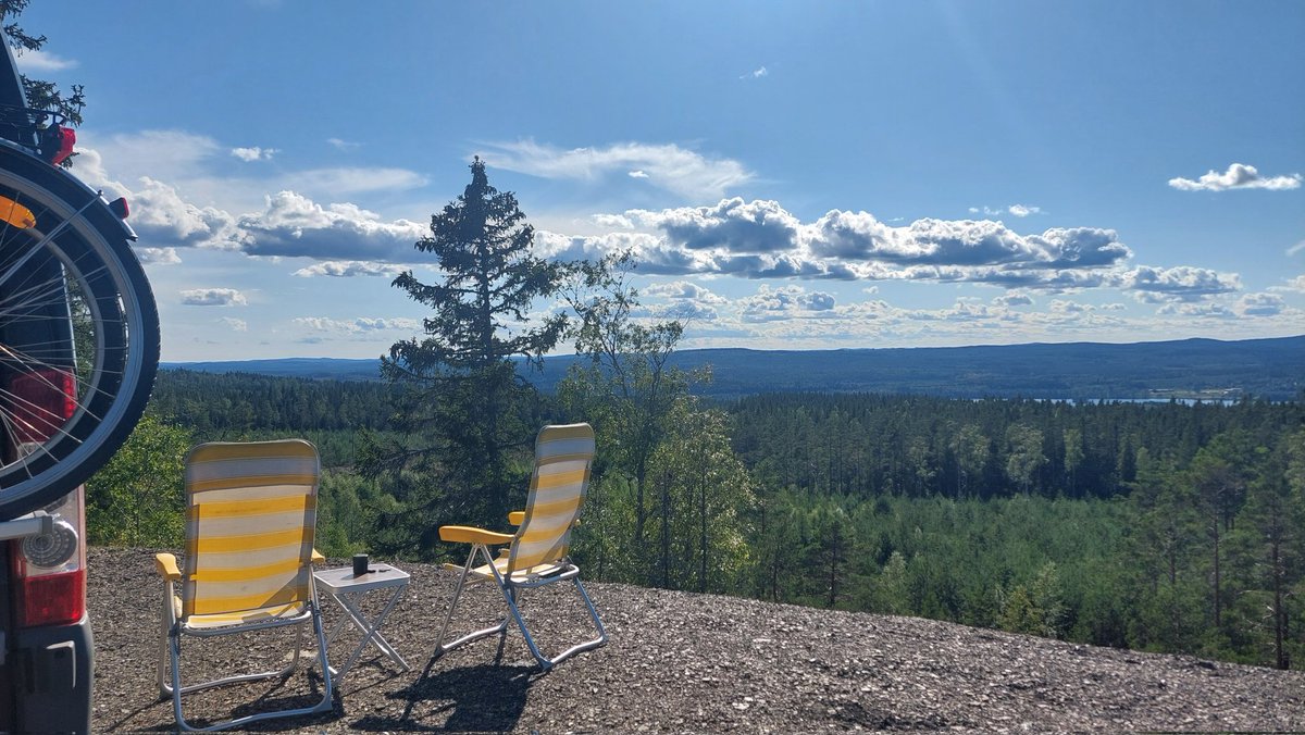 GRIT0815's tweet photo. #finngruvankopparberg #schweden #autark #vanlife
Liebe Grüße, wünsche 🤗 ein schönes Wochenende 🌞
Traumhaft, oder? 🚐💨🇸🇪🥂 https://t.co/O5LRuud37N