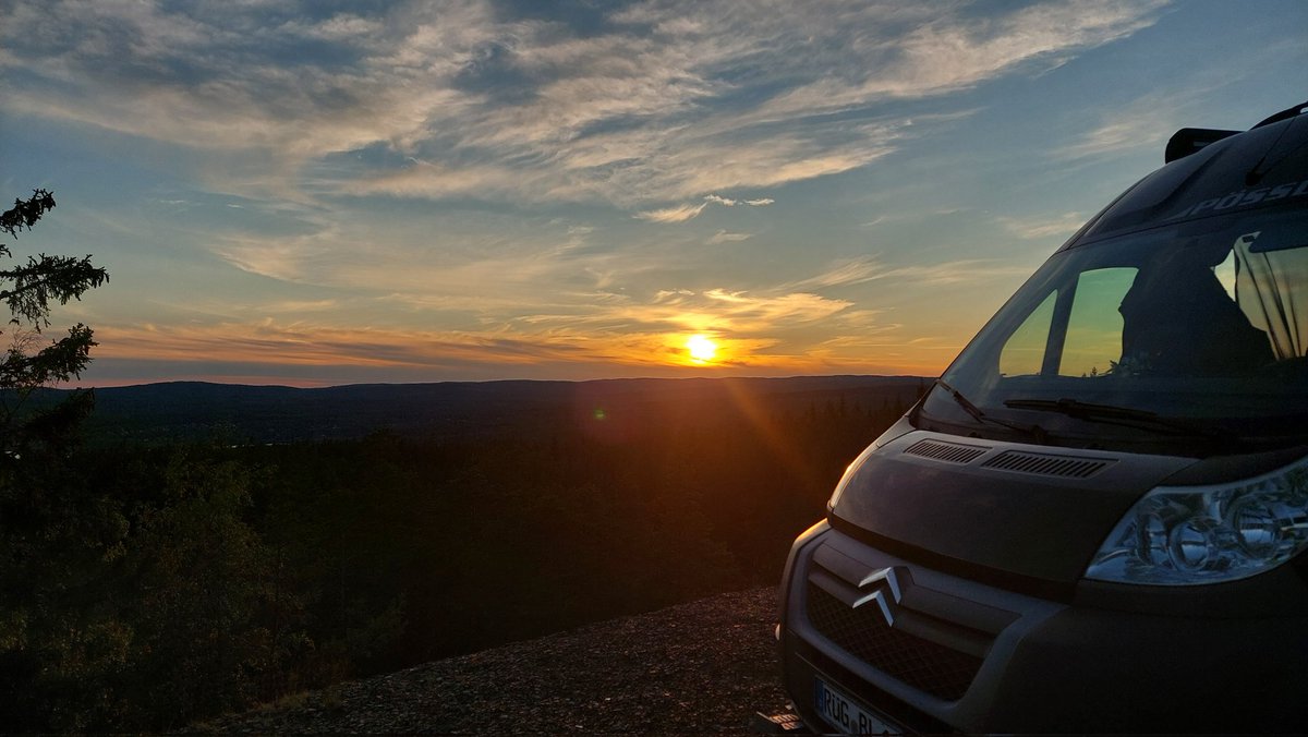 GRIT0815's tweet photo. #finngruvankopparberg #schweden #autark #vanlife
Liebe Grüße, wünsche 🤗 ein schönes Wochenende 🌞
Traumhaft, oder? 🚐💨🇸🇪🥂 https://t.co/O5LRuud37N