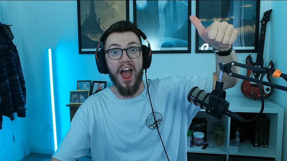 zNamby's tweet photo. We're LIVE for the hottest night in the UK 🥵

Starting on WW2, might go to Tekken later 😎

Grab a cold brew and get in here 🍻

📺: https://t.co/bVLB6A6hV5 https://t.co/sGfWVT7CMN