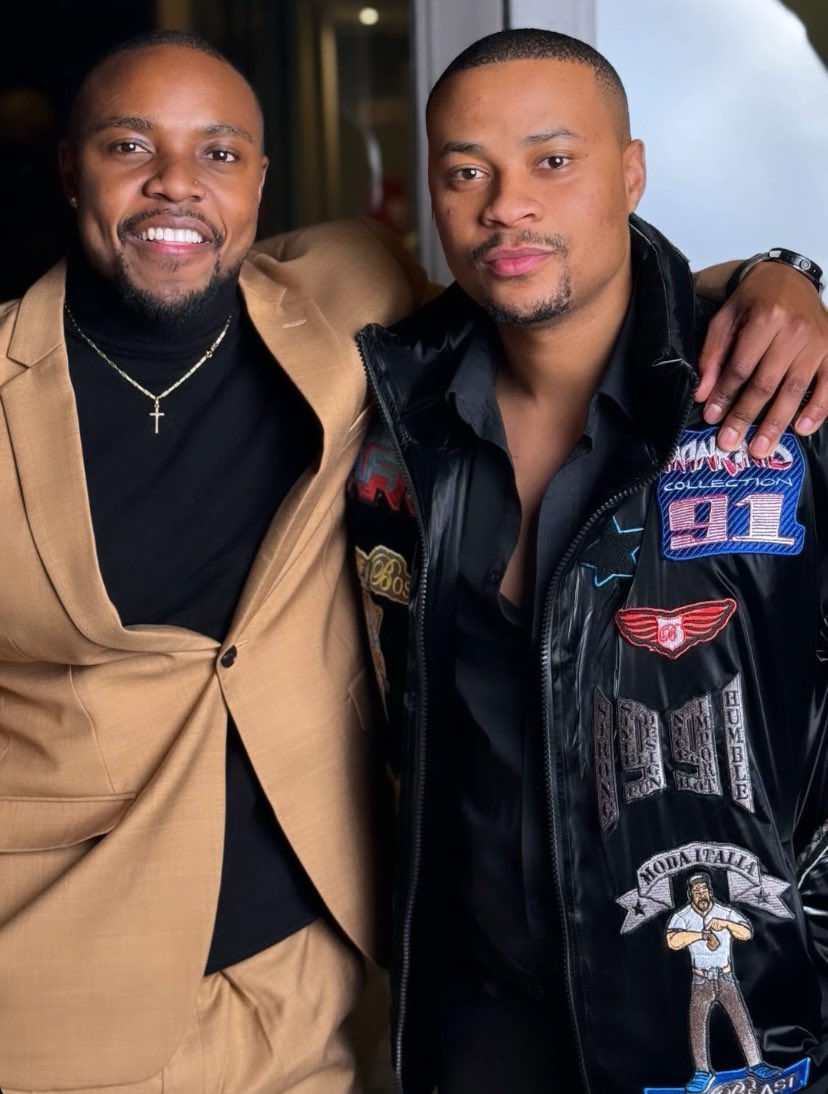 ReedForce's tweet photo. Sinaye X Jareed
Our ever waxing bromance ❤️🥰

#JareedOdem
#SinayeKotobe 
#Reedforce https://t.co/2PmidKf1NO