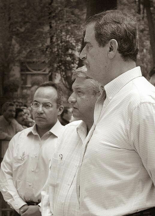 De ellos tres quien ha sido el PEOR presidente de México ? 🥳

A ) Vicente Fox 

B ) Felipe Calderón 

C ) López Obrador 

Voten 👇🙋‍♀️
