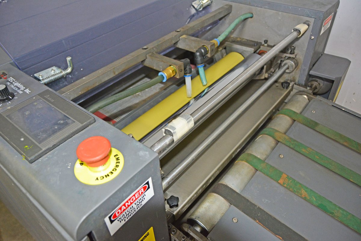 usedpresses's tweet image. ⚠️  Tech Lighting UV Coater 18” Available ⚠️

-Coater
-With a manual feeder

Visit our Portal used-presses.net/all-machines/0… 👈

Call us at  ☎️+1 (416) 752-4488 or e-mail machines@printersparts.com

#Usedpresses #TechLighting #TL #Coater