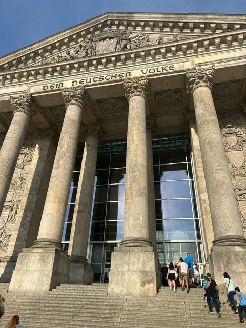 TOPTeachGermany's tweet photo. Planes, trains, automobiles…and buses…and boats! TOP 4 saw it all and with multiple modes of transportation! We at TOP want to say what an amazing group of professionals we’ve had this year across all groups!
#TOPteachgermany #TOPstudytour #GlobalEd #topstudytour #TOPAlumni https://t.co/ByQk4LaTvs
