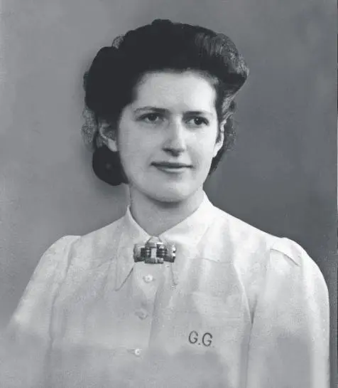 Vanguard_WW2's tweet photo. The post war period was much kinder to Geneviève. She found love and married a former resister, Bernard Anthonioz, and they married in May 46 and would go on to have four children. She became president of an association for former deportees and ensured that the evils of Nazism were not forgotten. She even took the witness stand at the trial of the Butcher of Lyon, Klaus Barbie in 1987. She dedicated her life to those less fortunate and passed away in Paris on 15 February 2002 aged 81. 9/9
