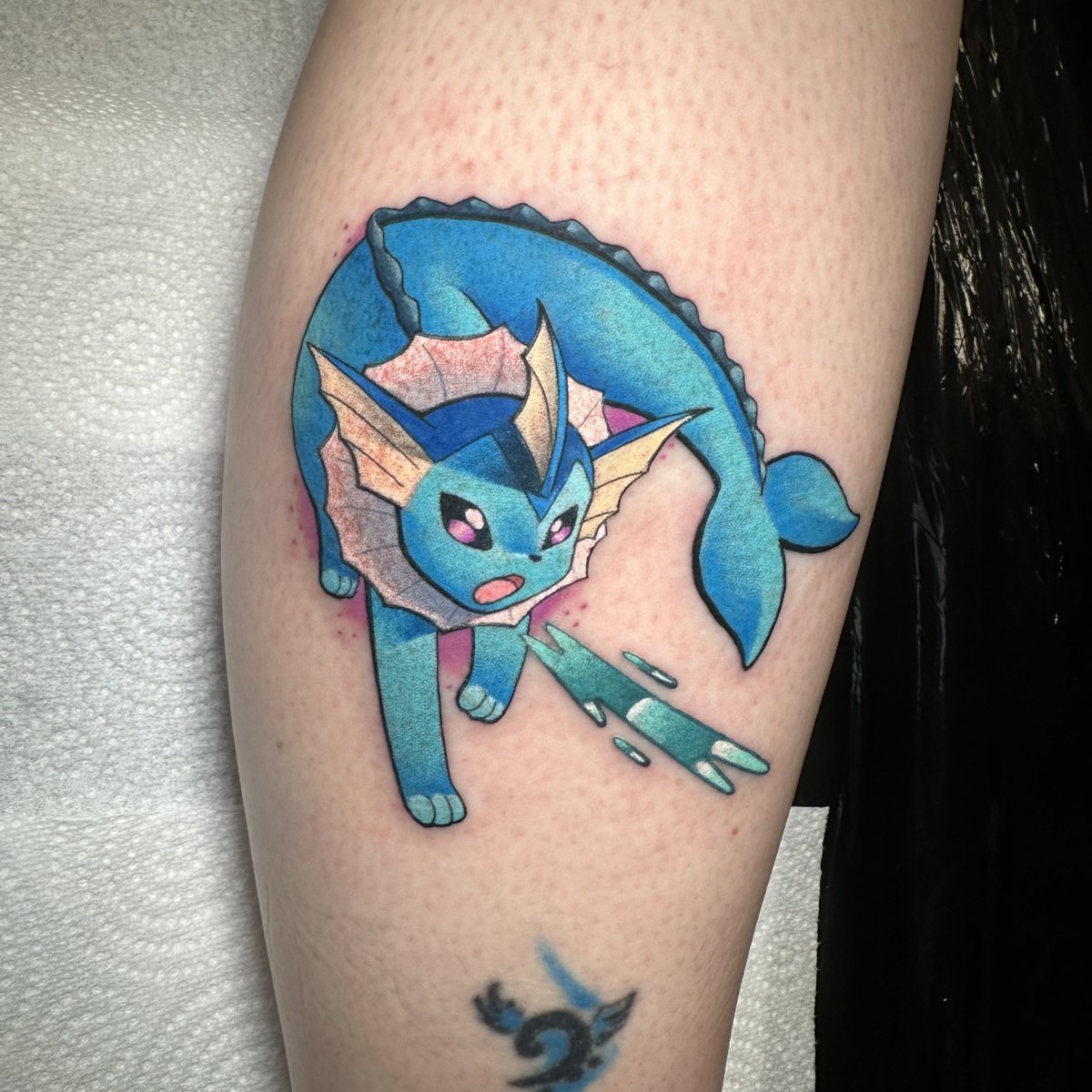 💦Vaporeon 💦 this is the piece my customer got from the Pokemon 151 Gumball machine 💖 #pokemon #pokemontattoo #queerart