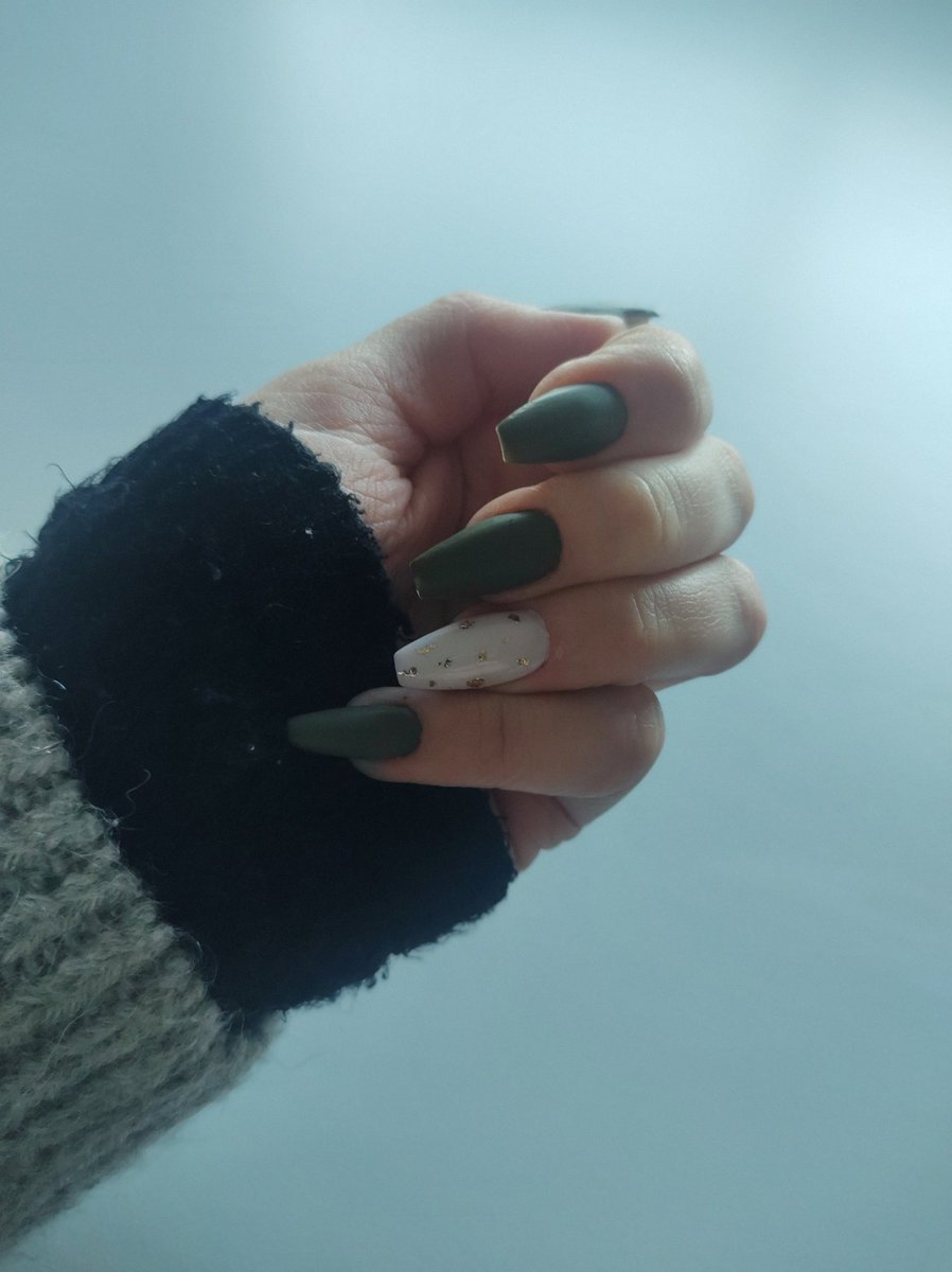 Goddess_Neftis's tweet photo. Garras prontinhas pro final de semana 🔥😈 
#findom #moneyslave #paypig #PayPayあげる https://t.co/hiYyZmUI55