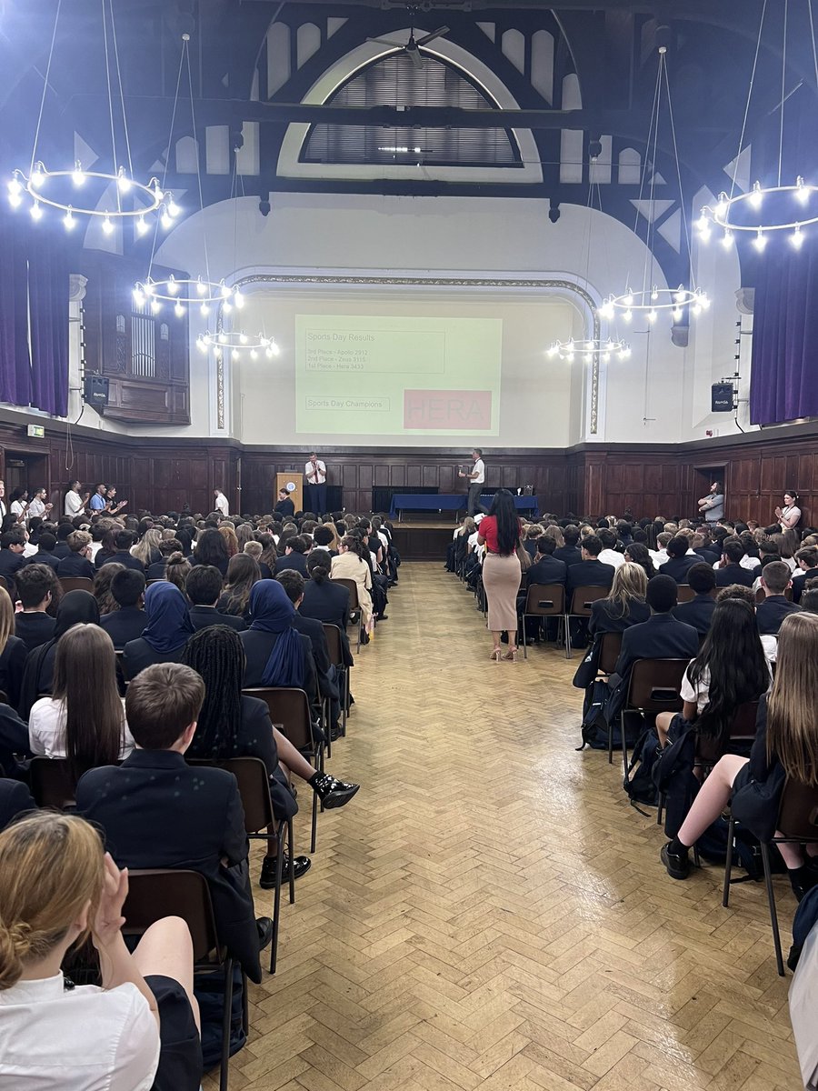 thegrangebushey's tweet photo. ๐ A humid and warm final assembly in The Grand Hall this lunchtime, but spirits were high! ๐ Congratulations to the Principal's Award winner and to all who received awards. ๐๐ #SchoolPride #AwardWinners #FinalAssembly #Congratulations #AchievementUnlocked #thegrangeacademy https://t.co/lnp53zorbH