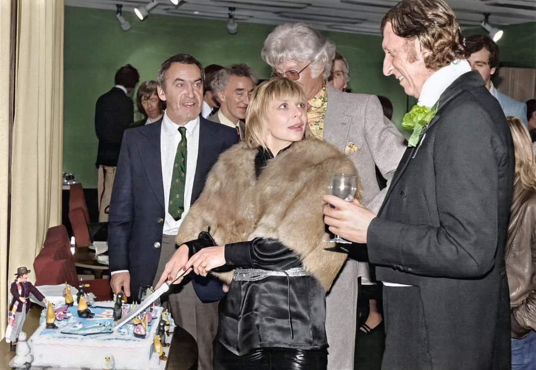 KatyManning Official welcomes you tweet media