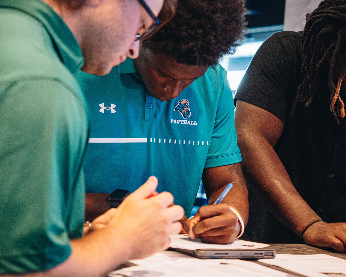 A great night of networking

#BALLATTHEBEACH | #FAM1LY | #TEALNATION