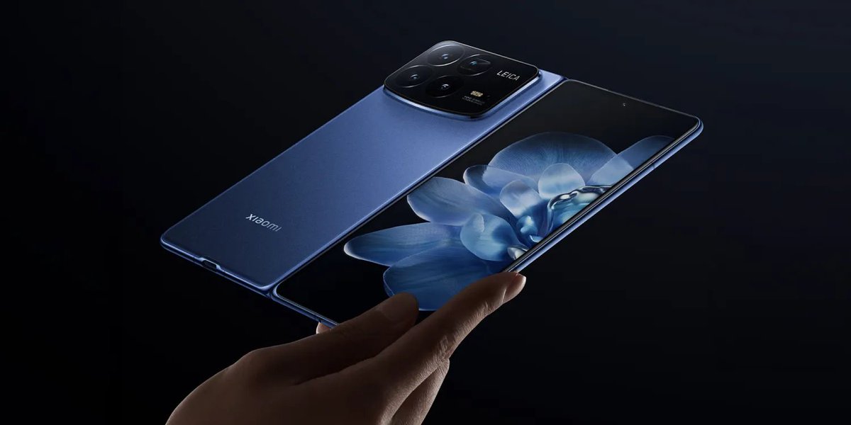 swedroid's tweet photo. Xiaomi introducerar Mix Fold 4: tunn och lÀtt foldable i bokformatet https://t.co/5y12XzNxet #Foldablesrollables #Telefoner https://t.co/gtoLGToP8p