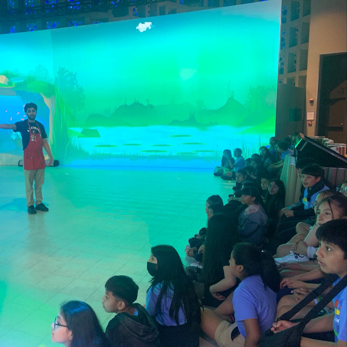 nysci's tweet photo. We were so excited to host P.S 16Q & PS14Q’s graduating 5th graders with an end-of-year trip thanks to @ConEdison’s #STEMDaysOut. Thank you Con Edison for fostering curiosity and inspiring future scientists and innovators. Congratulations to all 2024 graduates! https://t.co/MzwPgfvAvh