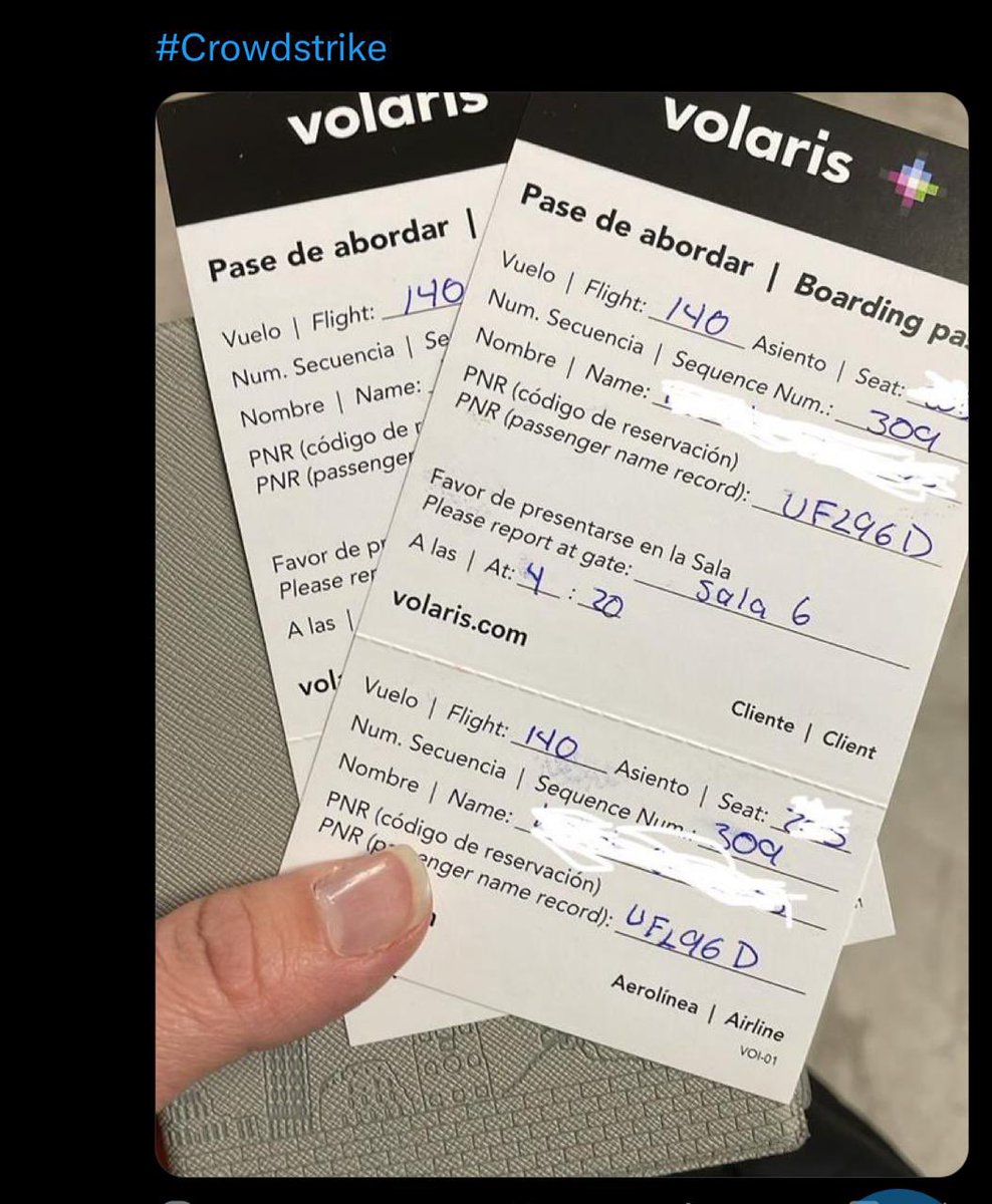 kaia_6's tweet image. Así se ven algunas zonas del mundo tras el fallo de #Crowdstrike #Windows #PantallaAzul 

Créditos a quienes correspondan #CDMX #Japon