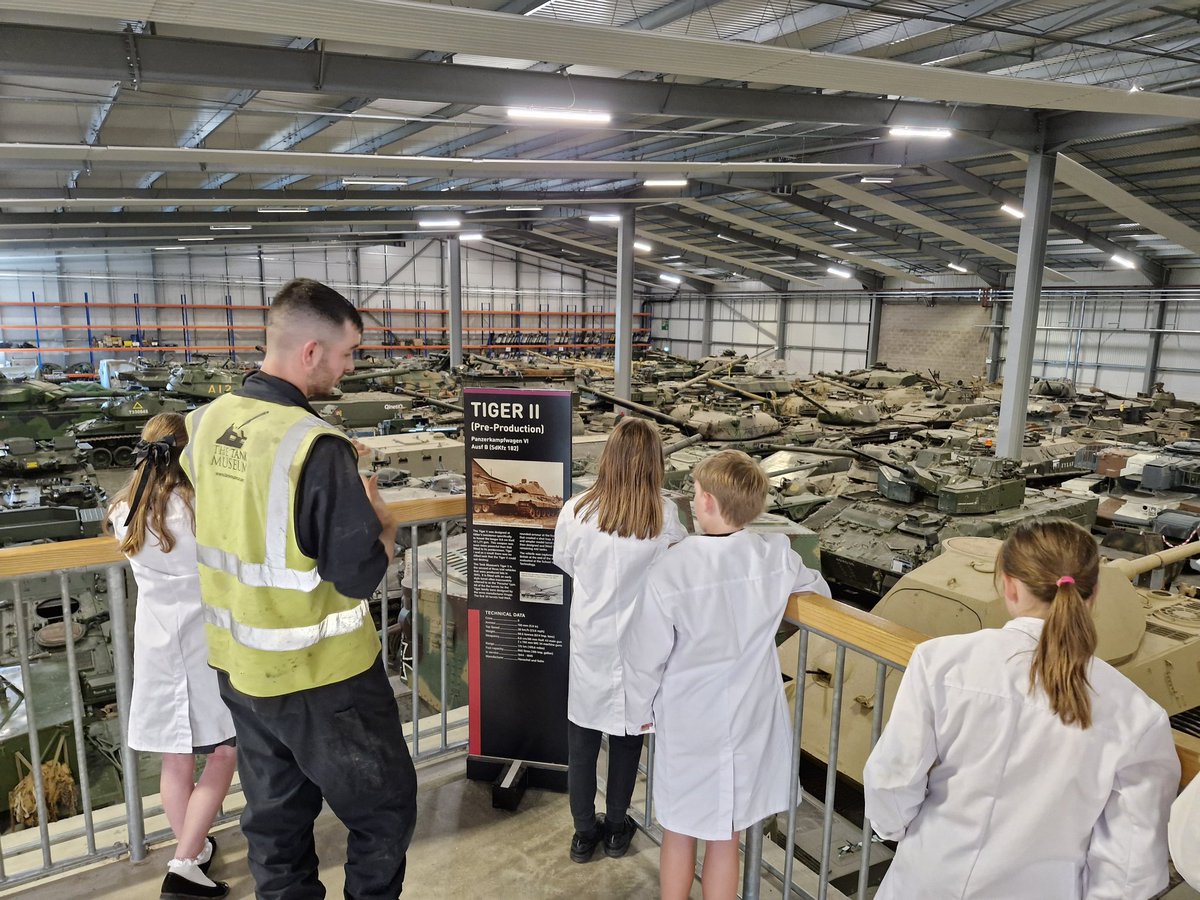 Tank Museum Learning tweet media