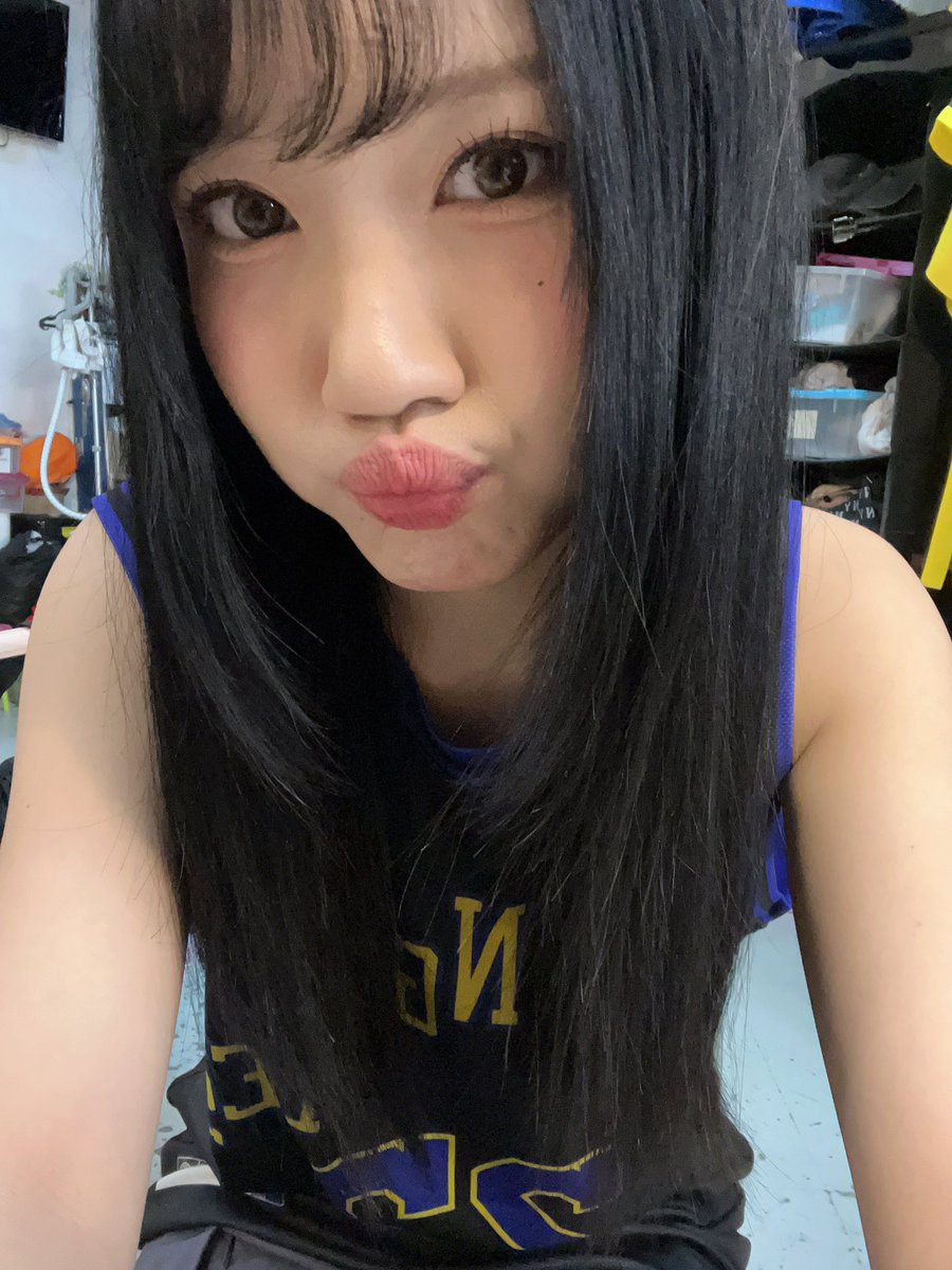 L_MarshaJKT48's tweet photo. 😇 https://t.co/S61FzJKeyZ