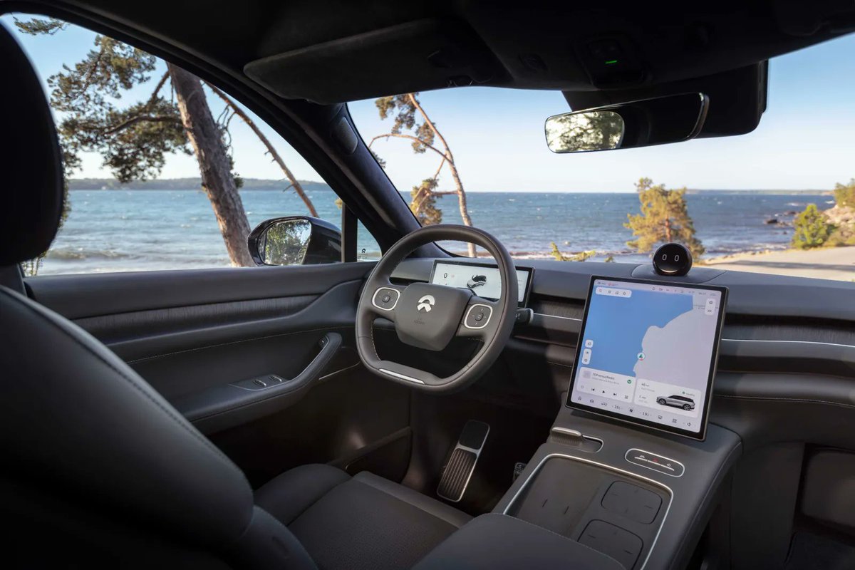NioStrats's tweet photo. $NIO #NIO target 20% VGMs, increase prices for best selling EVs. NTP3.0 platform vehicles to have higher margins w/ more in-house technologies like custom-designed chips

VGM
Q1 2024 9.2%
Q1 2023  5.1%
Q4 2023 11.9%

https://t.co/lflJFh0ufq https://t.co/qN1Hry6JGp