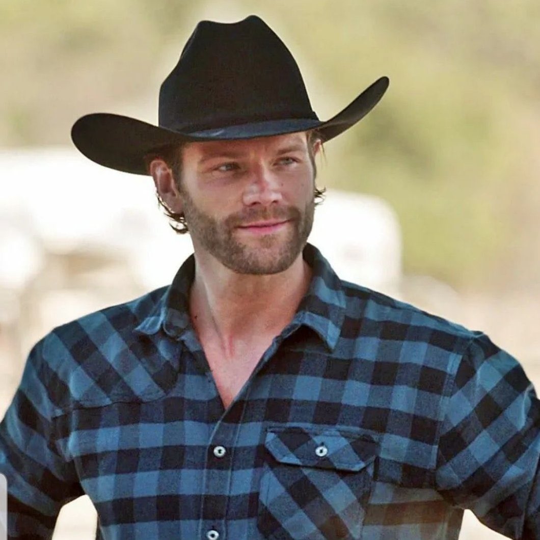 WalkerMX5's tweet photo. Feliz cumpleaños querido @jarpad te queremos mucho 🫶🏻

#HappyBdayJaredPadelecki https://t.co/fY6AygUG5B