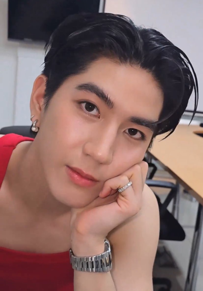 Jai_bx's tweet photo. สวย ขี้เหงา เอาแต่ใจ ยิ้มหวานน https://t.co/WbIsuqEveT