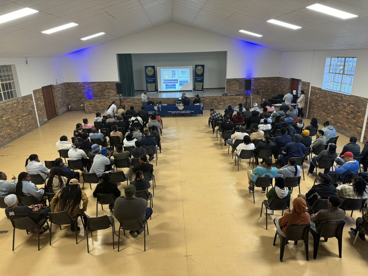 bitou_muni's tweet image. HAPPENING NOW | The FLISP 🏠 information sessions at the New Horizons community hall for all aspiring home owners. 

Another session will be held tomorrow morning at 10:00. 

#BitouUpdates #BitouNews #FLISP #BitouHousing