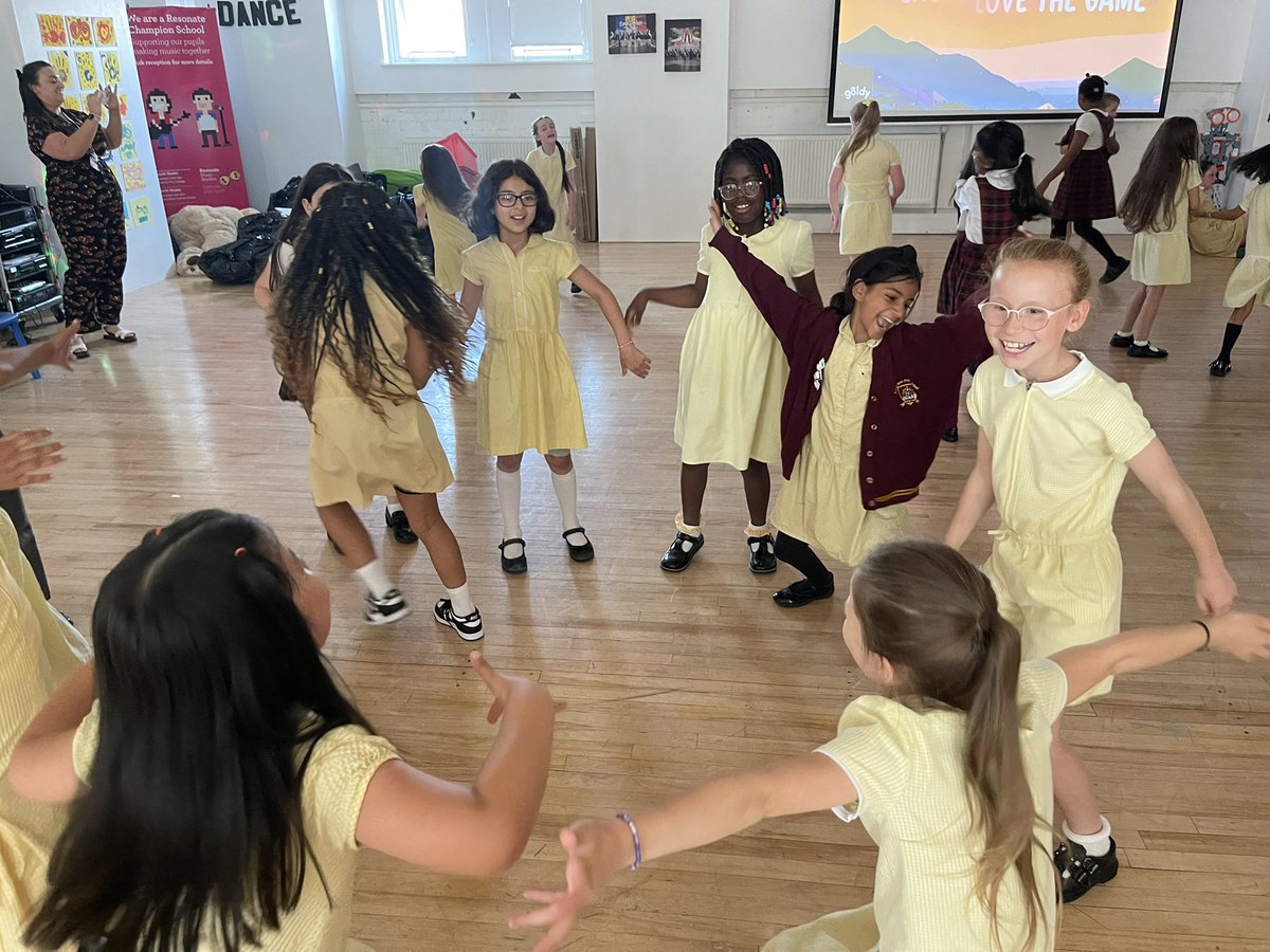 Anfield EY tweet media