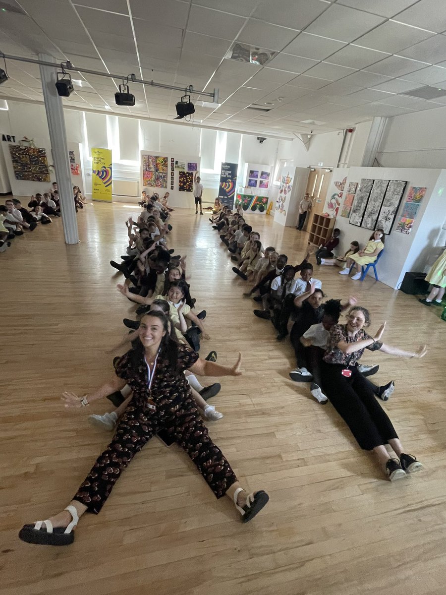 Anfield EY tweet media