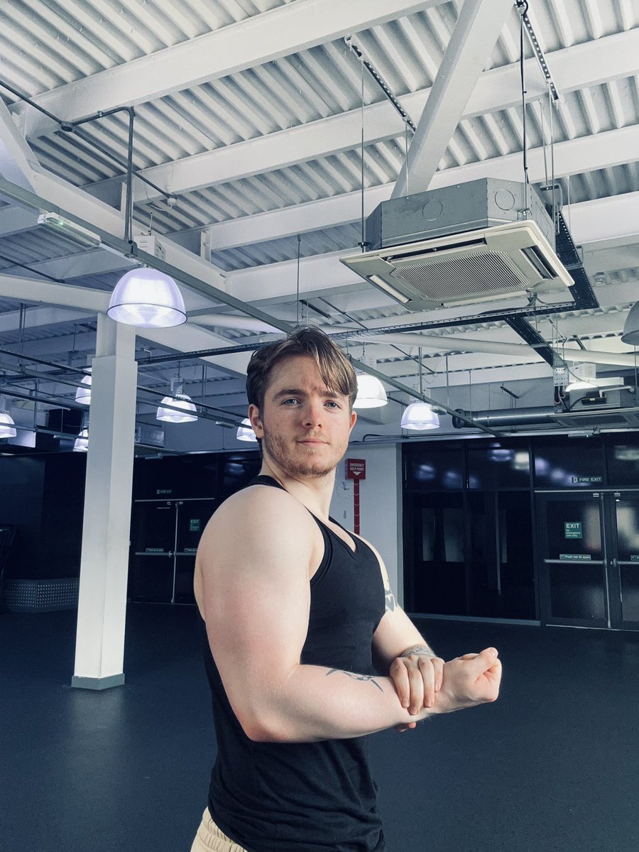 Evan Young tweet media